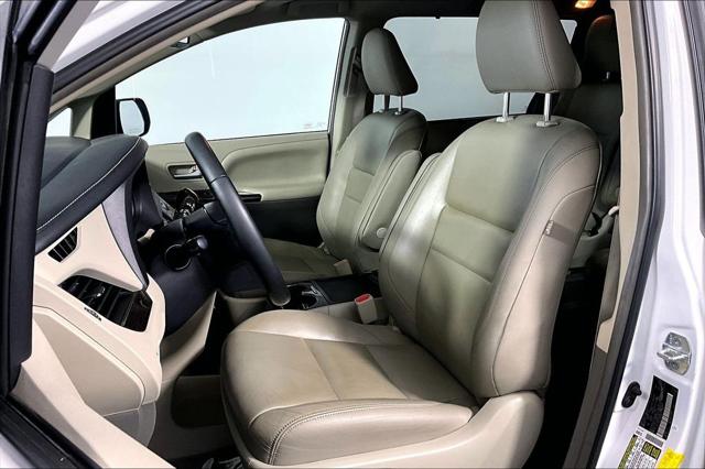 Used 2019 Toyota Sienna XLE 7 Passenger For Sale in Olive Branch, MS