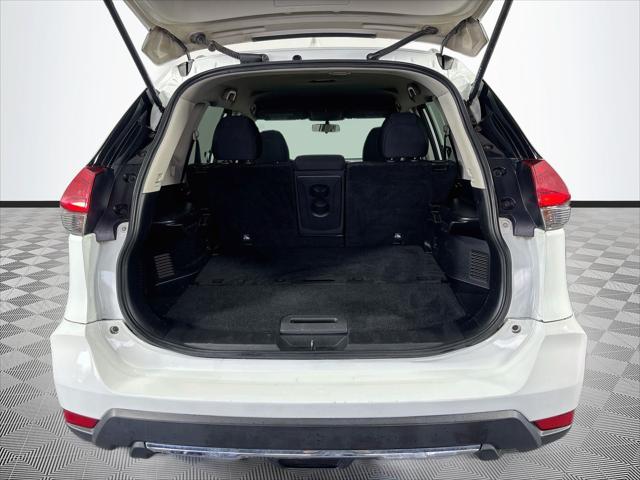 Used 2017 Nissan Rogue SV For Sale in Olive Branch, MS
