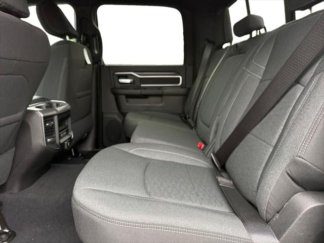 2026 Ram 2500 Big Horn Crew Cab 4x4 64 Box