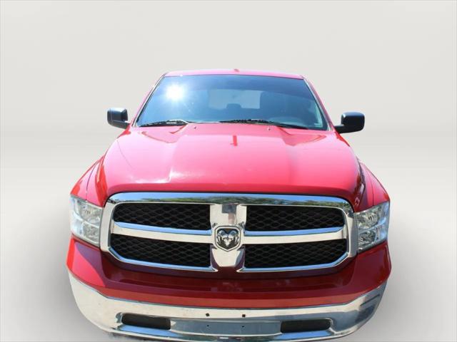 2019 Ram 1500 Classic SLT Crew Cab 4x4 64 Box