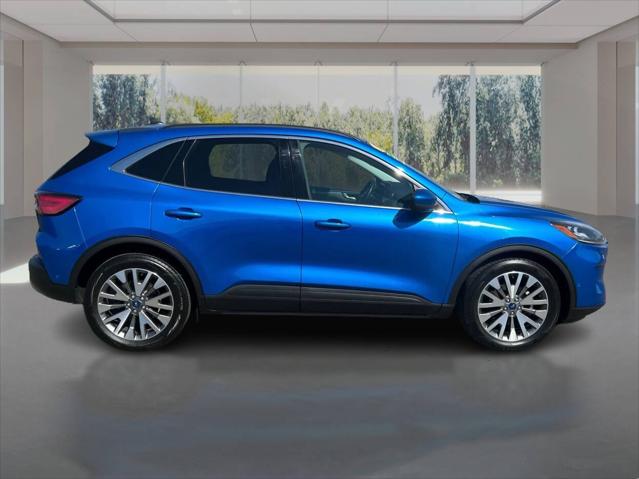 2021 Ford Escape Titanium Hybrid