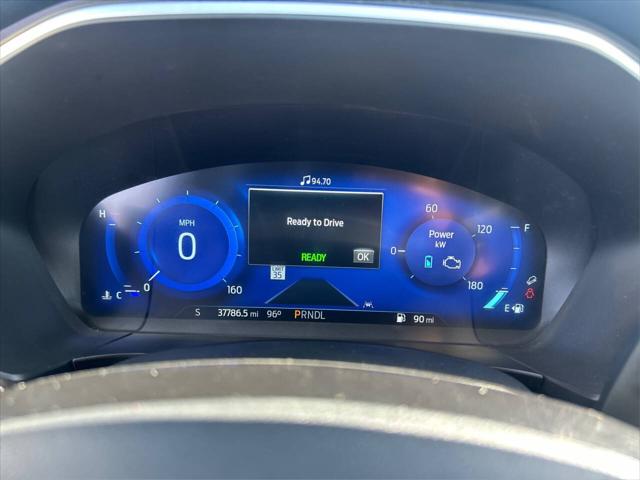 2021 Ford Escape Titanium Hybrid