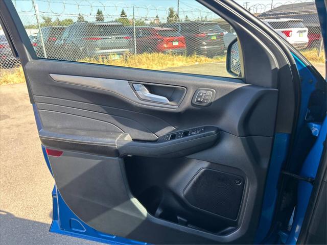 2021 Ford Escape Titanium Hybrid