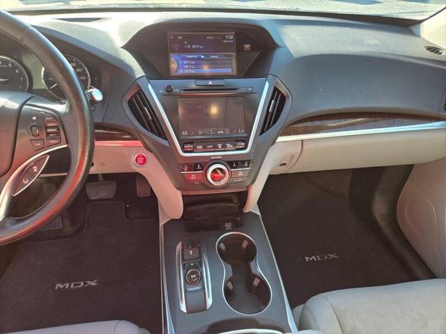 2017 Acura MDX w/Technology Package