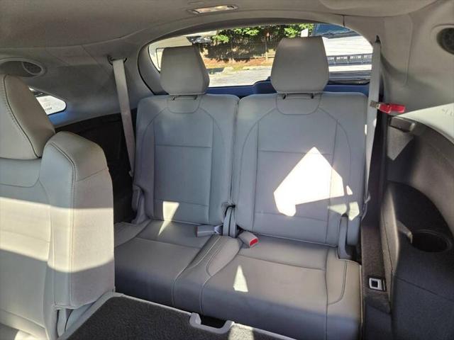 2017 Acura MDX w/Technology Package