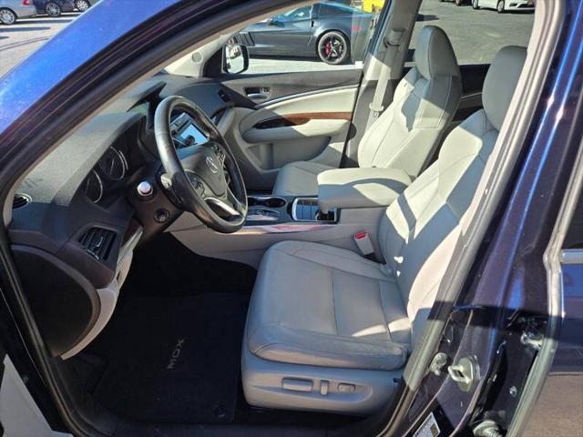 2017 Acura MDX w/Technology Package