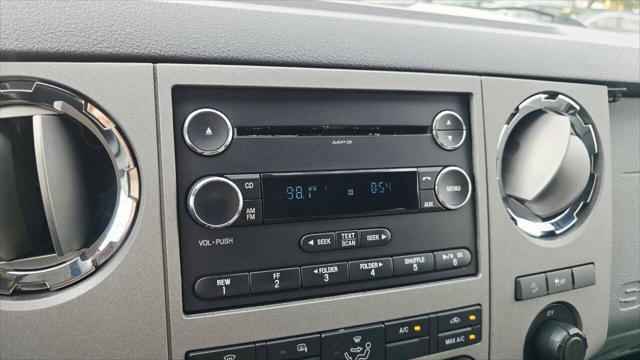 2016 Ford F-250 XLT 4x4 4dr Crew Cab 6.8 ft. SB Pickup