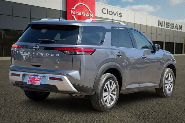 2025 Nissan Pathfinder SL FWD