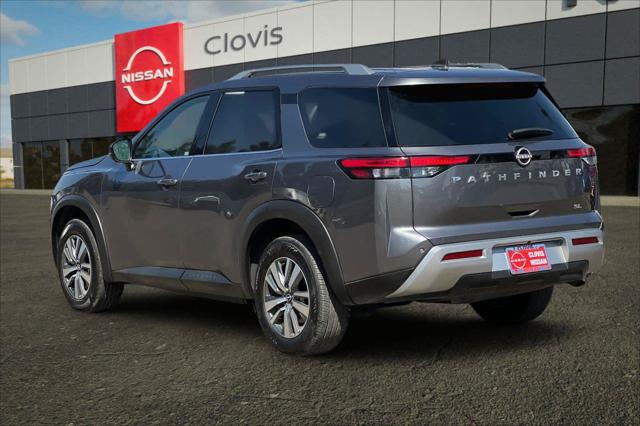 2025 Nissan Pathfinder SL FWD
