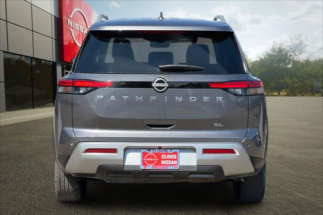 2025 Nissan Pathfinder SL FWD