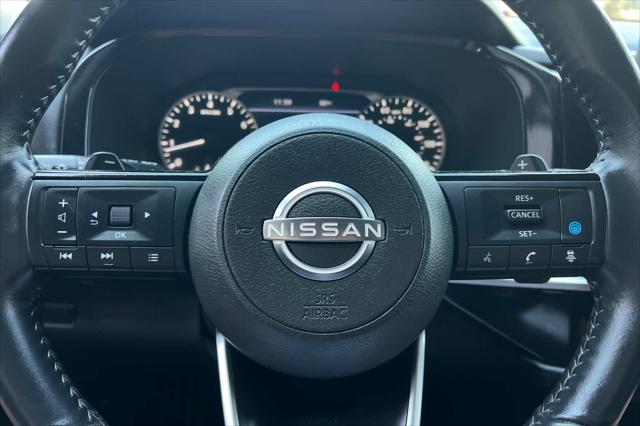2025 Nissan Pathfinder SL FWD
