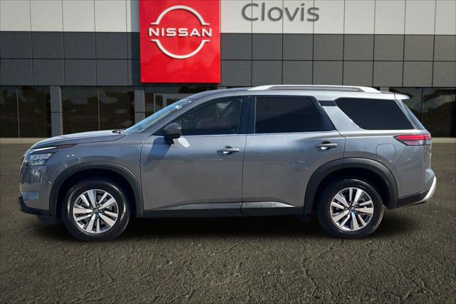 2025 Nissan Pathfinder SL FWD
