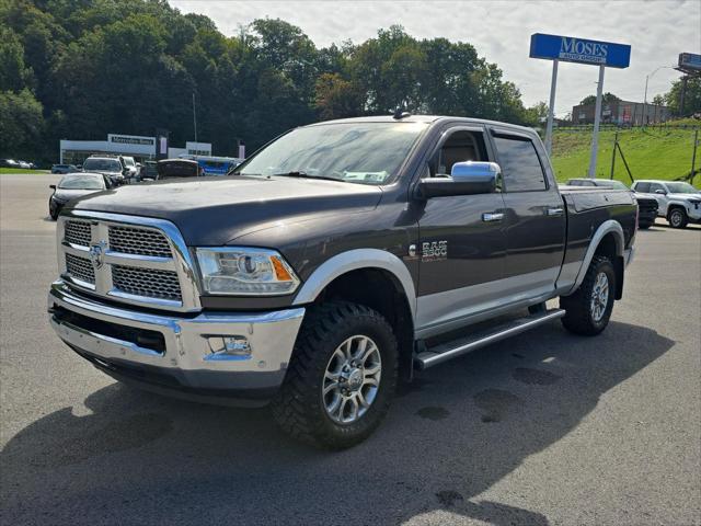 2017 Ram 3500 Laramie Crew Cab 4x4 64 Box