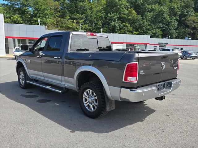 2017 Ram 3500 Laramie Crew Cab 4x4 64 Box