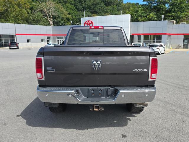 2017 Ram 3500 Laramie Crew Cab 4x4 64 Box