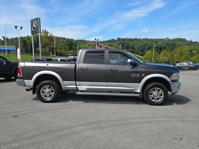 2017 Ram 3500 Laramie Crew Cab 4x4 64 Box