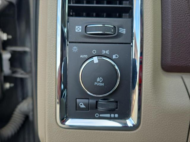 2017 Ram 3500 Laramie Crew Cab 4x4 64 Box