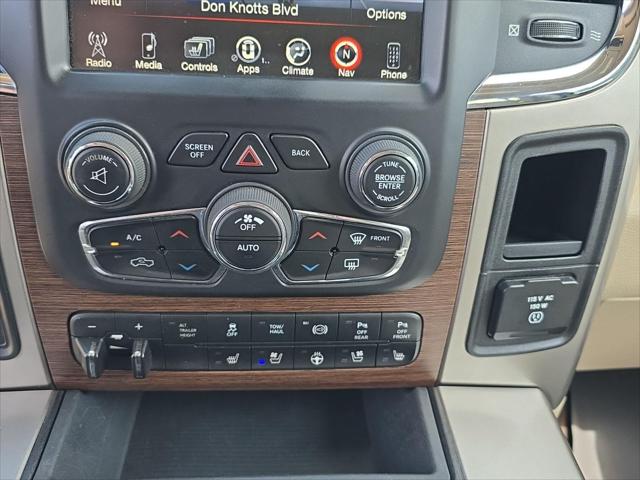 2017 Ram 3500 Laramie Crew Cab 4x4 64 Box