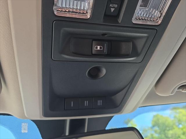2017 Ram 3500 Laramie Crew Cab 4x4 64 Box