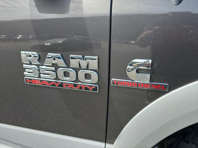 2017 Ram 3500 Laramie Crew Cab 4x4 64 Box