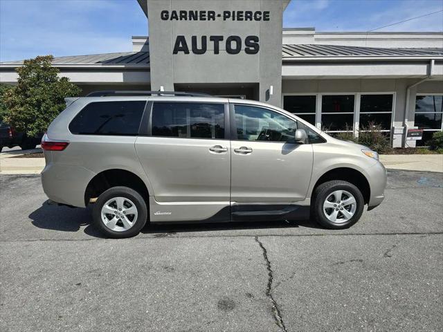 2015 Toyota Sienna LE 8 Passenger for sale in Florence, AL