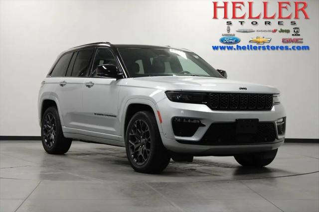 2025 Jeep Grand Cherokee Summit 4x4 for sale in El Paso, IL