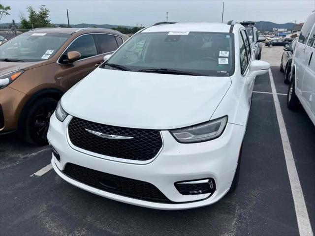 2021 Chrysler Pacifica Touring L for sale in Somerset, KY