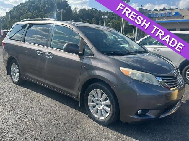 2016 Toyota Sienna XLE 7 Passenger for sale in Bridgeport, WV