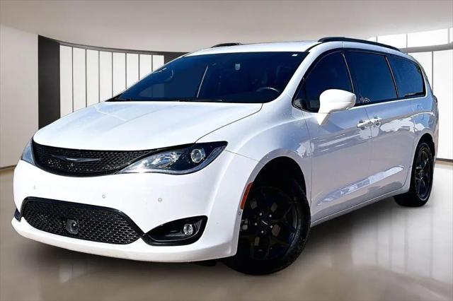 2020 Chrysler Pacifica Touring L Plus for sale in Oklahoma City, OK