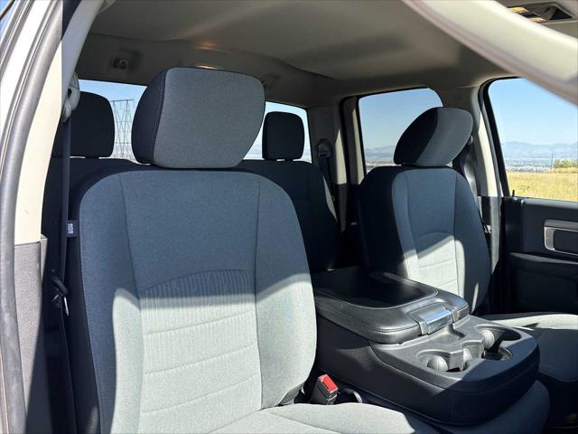 2024 Ram 1500 Classic SLT Quad Cab 4x4 64 Box