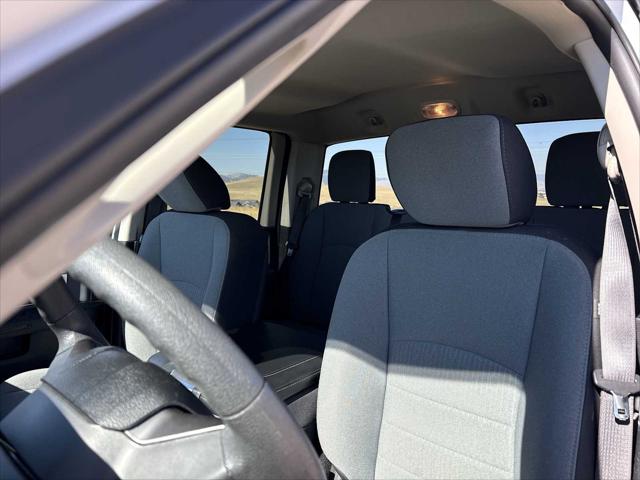 2024 Ram 1500 Classic SLT Quad Cab 4x4 64 Box