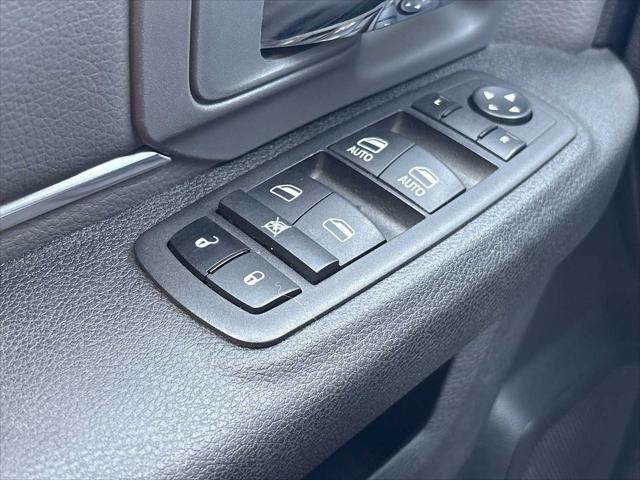 2024 Ram 1500 Classic SLT Quad Cab 4x4 64 Box
