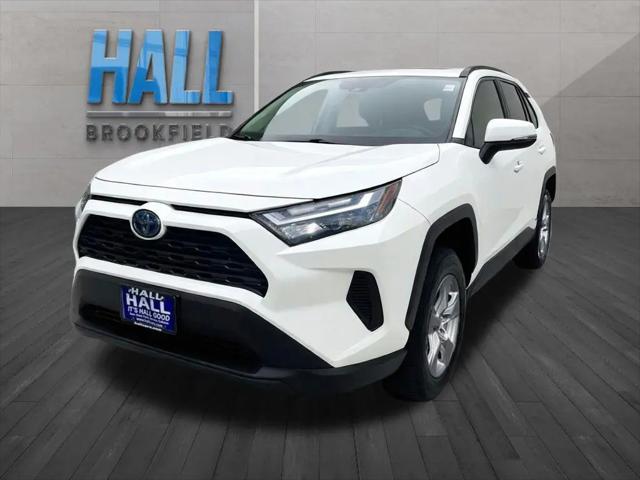 2022 Toyota RAV4 Hybrid XLE for sale in Waukesha, WI