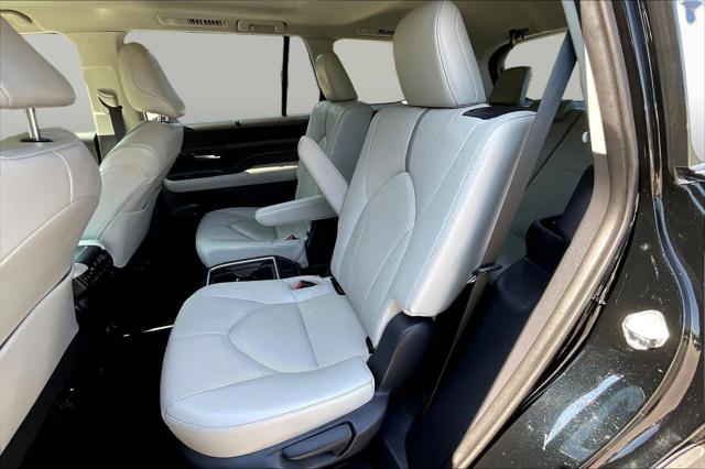 Certified Used 2025 Midnight Black Metallic Toyota Platinum image 54