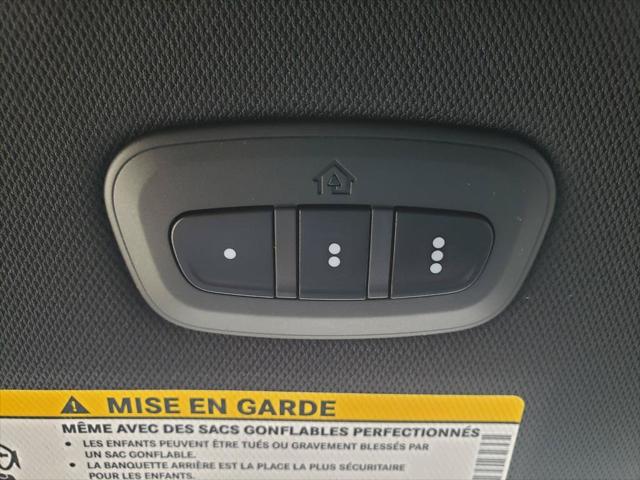 2027 Chrysler Pacifica Select AWD