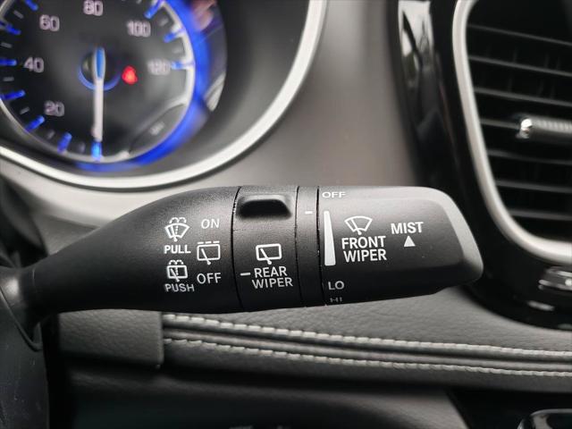 2027 Chrysler Pacifica Select AWD