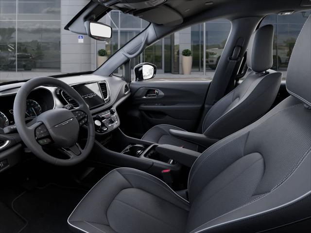 2027 Chrysler Pacifica Limited AWD