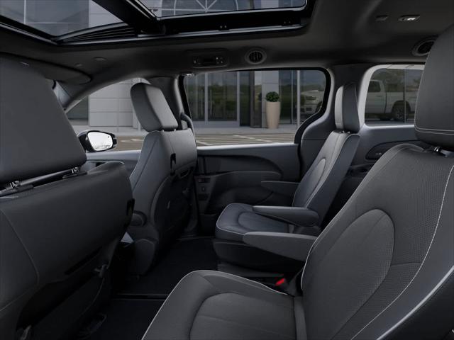 2027 Chrysler Pacifica Limited AWD