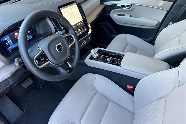 2026 Volvo XC90 Plus, B6 AWD Gas mild hybrid, Gasoline, Bright, 7 Seats