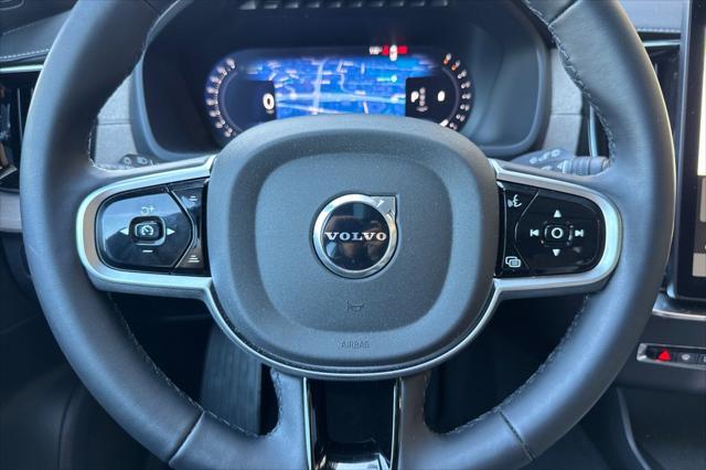 2026 Volvo XC90 Plus, B6 AWD Gas mild hybrid, Gasoline, Bright, 7 Seats