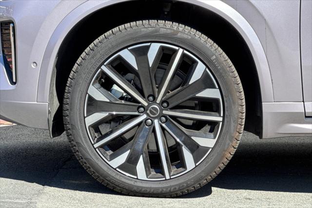2026 Volvo XC90 Plus, B6 AWD Gas mild hybrid, Gasoline, Bright, 7 Seats