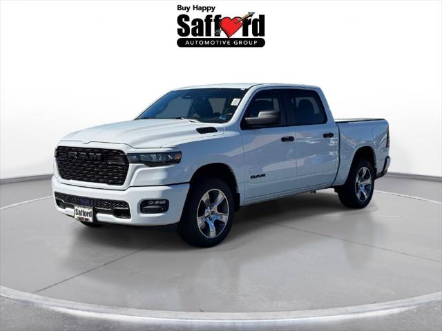 2027 RAM Ram 1500 RAM 1500 EXPRESS CREW CAB 4X4 57 BOX 2027 RAM Ram 1500 RAM 1500 EXPRESS CREW CAB 4X4 57 BOX
