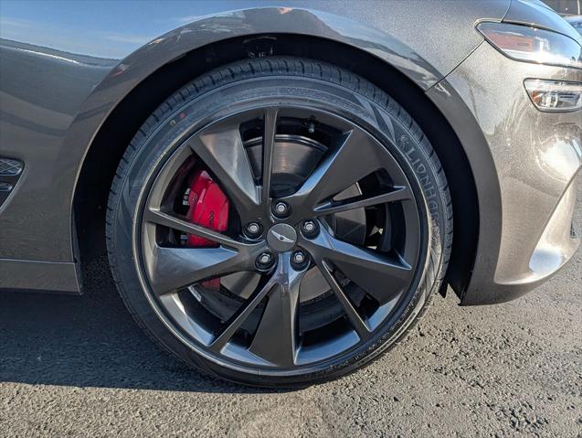 2023 Genesis G70 3.3T RWD