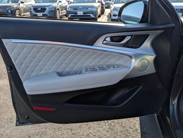 2023 Genesis G70 3.3T RWD