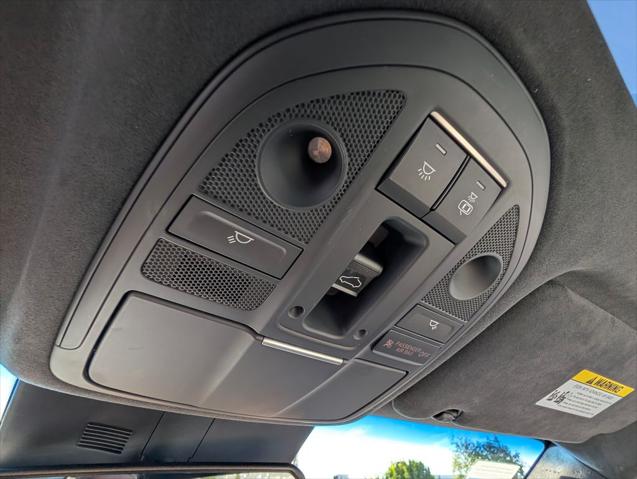 2023 Genesis G70 3.3T RWD