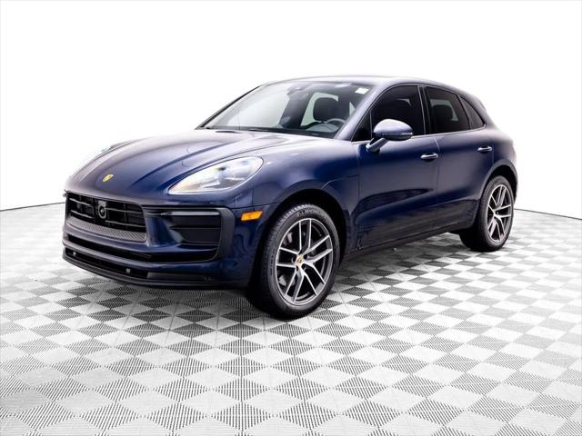 2023 Porsche Macan Macan for sale in Barrington, IL