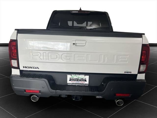 2026 Honda Ridgeline Black Edition Two-Tone