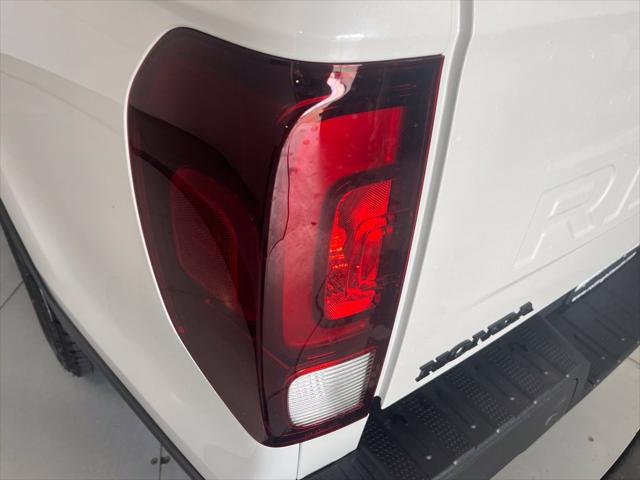 2026 Honda Ridgeline Black Edition Two-Tone