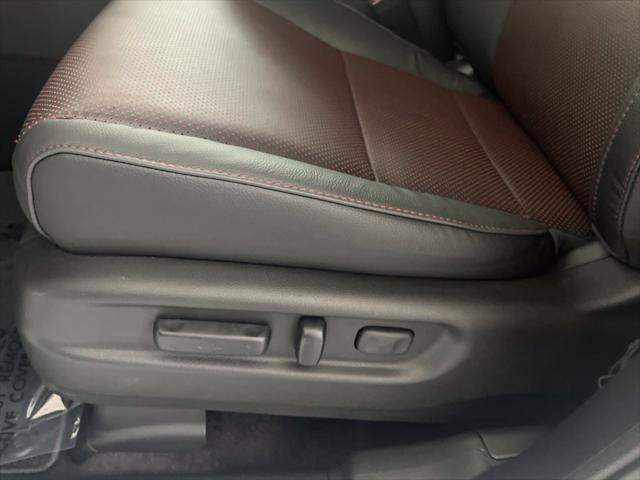 2026 Honda Ridgeline Black Edition Two-Tone