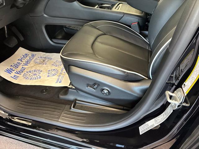 2027 Chrysler Pacifica Limited AWD